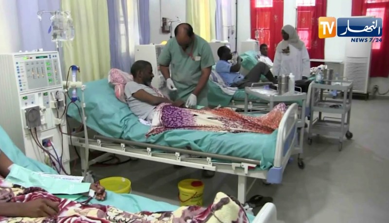 تمنراست: وزير الصحة في زيارة عمل وتفقد إلى المقاطعة الإدارية بعين صالح