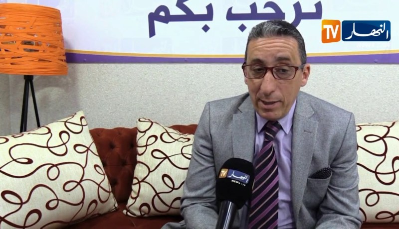 مالية: إنهيار قيمة الدينار ..إنعكاس للوضع السياسي