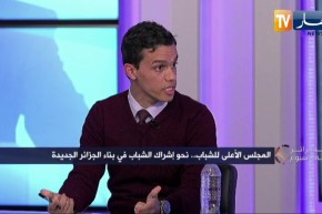 حسناوي عبد الرؤوف: المشعل يأخذ بالعمل وإقتحام الميدان السياسي وليس تنويم الشباب بكلمة تسليمه