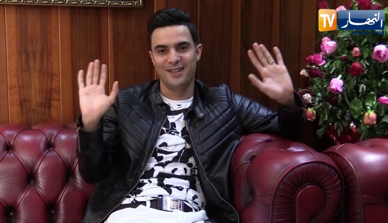 شاهد.. فنان الراي “ديدو باريزيان” يوجه رسالة خاصة إلى شباب الحراك عبر تلفزيون النهار