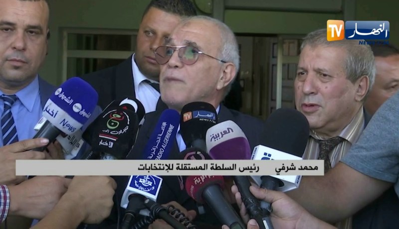 سياسة: 145 راغب في الترشح لرئاسيات 12 ديسمبر 2019