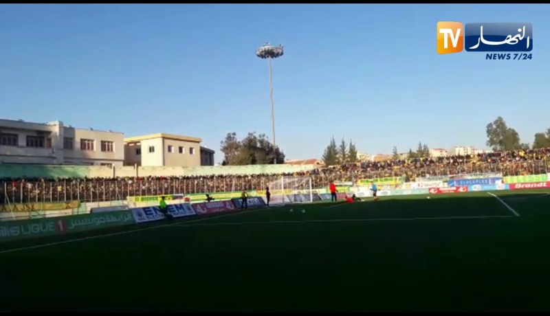 حضور قياسي لأنصار الكناري بملعب تيزي وزو في مواجهة مولودية الجزائر