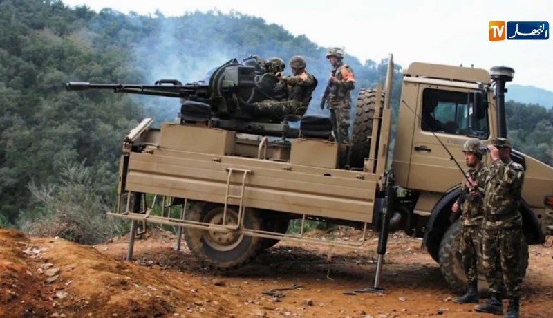 وزارة الدفاع تنشر صور العائلة الإرهابية المقبوض عليها بسكيكدة