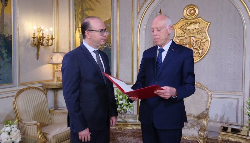 الفخفاخ يكشف عن تشكيلة حكومته للرئيس قيس سعيد