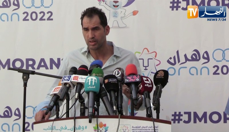 سليم إيلاس: هناك بعض النقائص في ملعب وهران وسنعمل على تصحيح العديد من الأمور