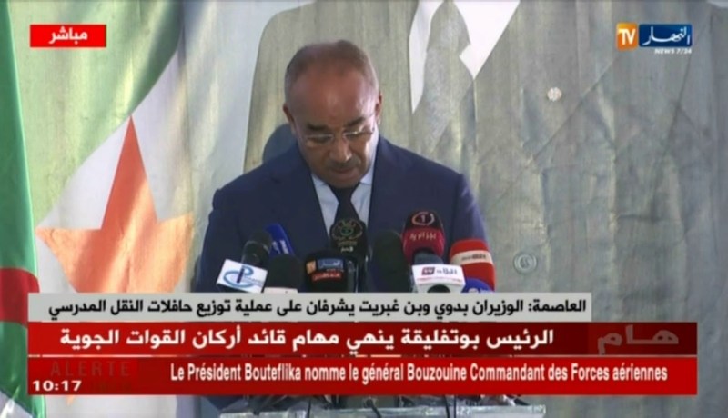 بدوي: “الإنطلاق في توزيع 741 حافلة للنقل المدرسي كمرحلة أولى”