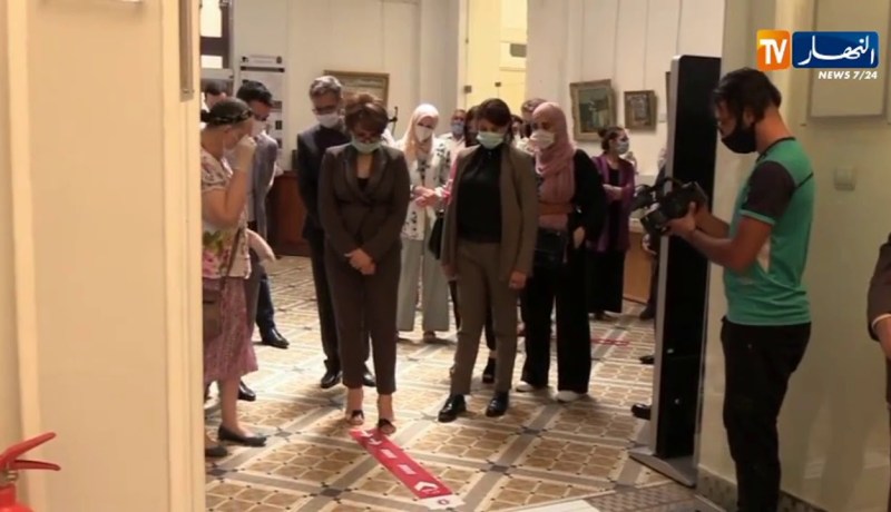 وزيرة الثقافة تترأس إجتماعا لمرافقة الفنانين في كورونا