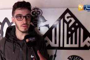 أمين .. شاب يبدع في تحويل صفائح معدنية إلى تحف فنية