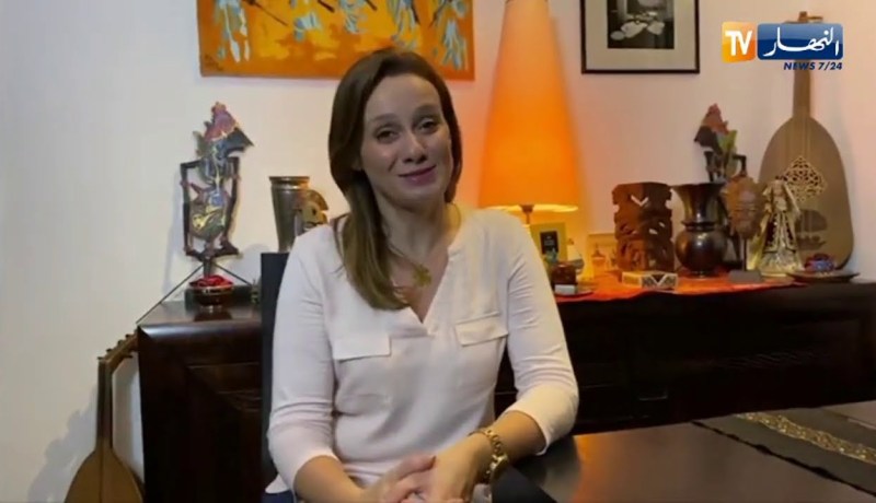 ليلى بورصالي” تحي حفل فني إفتراضي على صفحتها يوم الخميس”