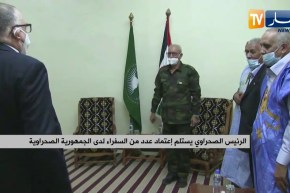 الرئيس الصحراوي يستلم إعتماد عدد من السفراء لدى الجمهورية الصحراوية