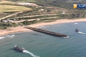 وهران: الفريق أحمد قايد صالح يشرف على انطلاق مناورة “طوفان 2018”