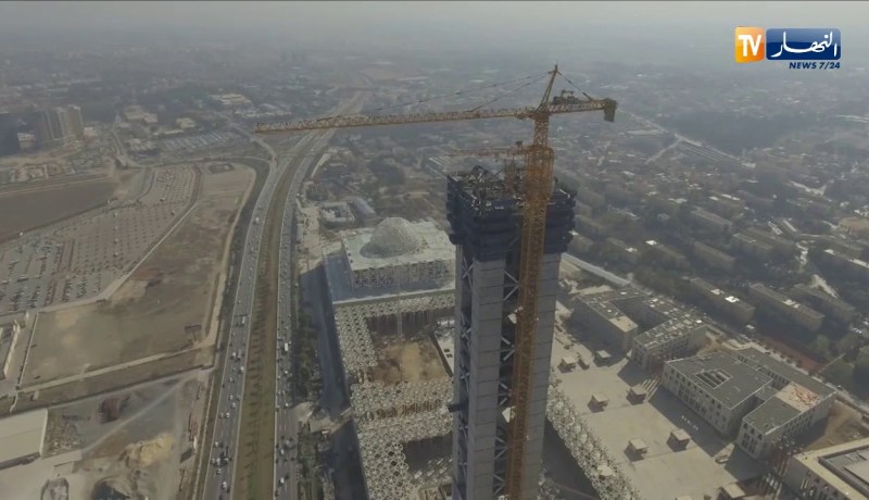 طالع هابط: الجزائر بعد 56 سنة من الإستقلال  الله يرحم الشهداء