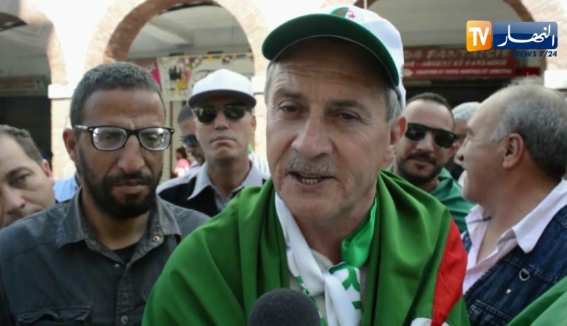 مسيرات شعبية للمطالبة بالتغيير السياسي ورحيل بقايا رموز النظام