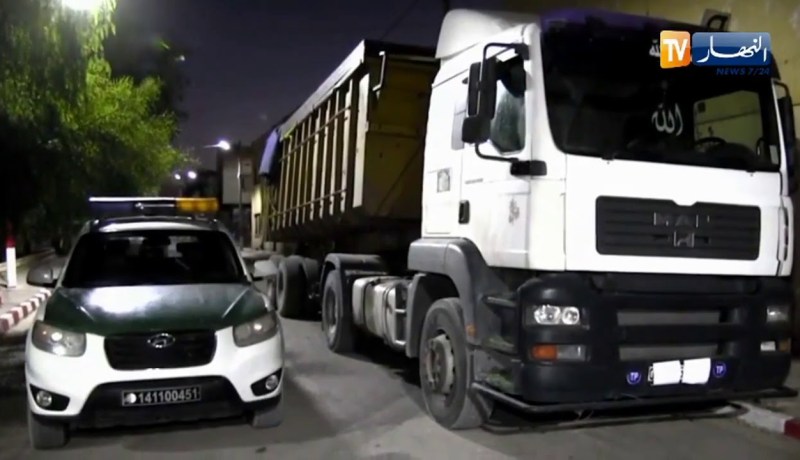 سيدي بلعباس: الدرك يحجز أكثر من 500 قنطارمن القمح اللين موجه للإستهلاك البشري