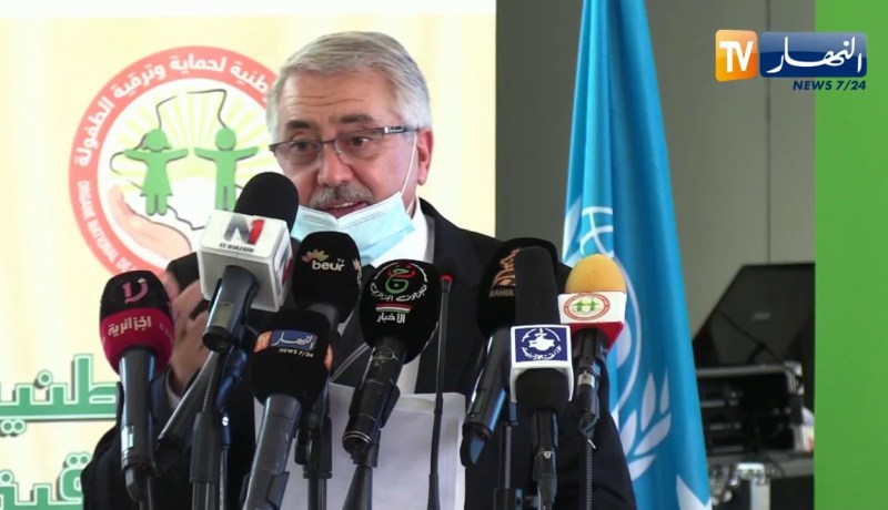 وزير العمل: اتمنى لكل الاطفال النجاح والتوفيق ولكي يكون كل يوم عيد لنا اطلب منهم الالتزام بالتدابير