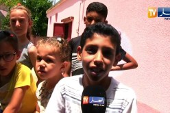 جيجل: زين الدين يحقق حلمه بزيارة شاطئ البحر لأول مرة