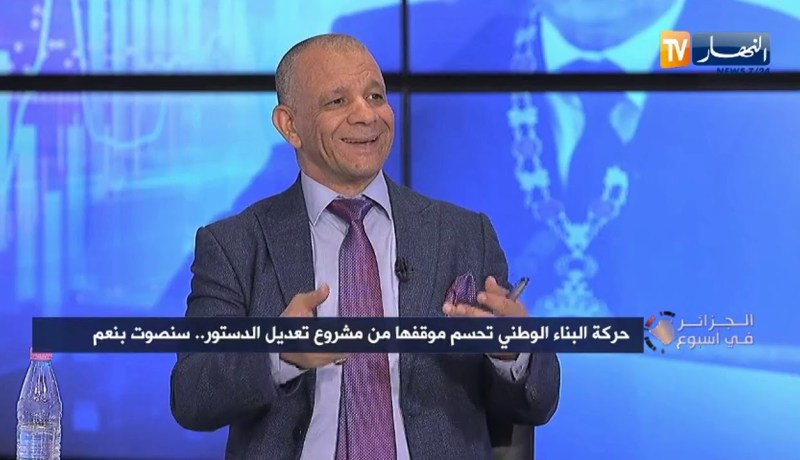 عبد القادر بن قرينة: على السياسي الذي فشل في إقناع الشعب الجزائري الإنسحاب وترك الساحة السياسية