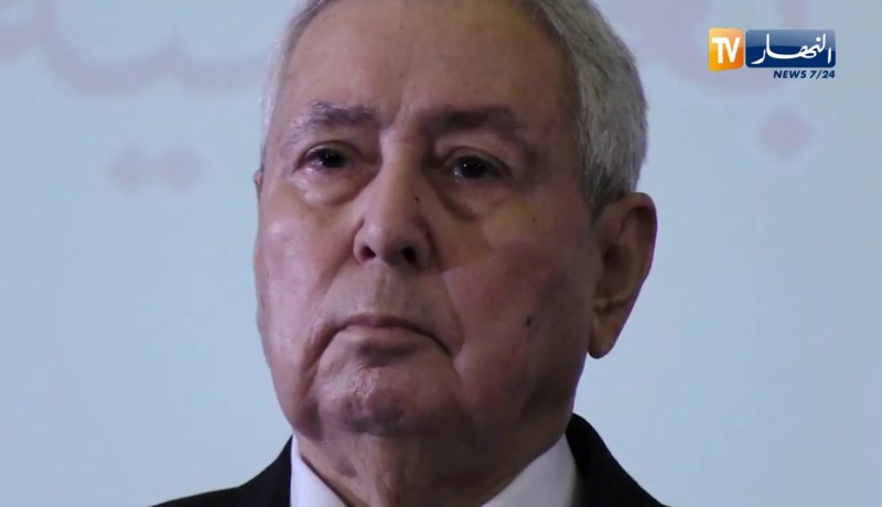 هذه هي صلاحيات رئيس الدولة حسب الدستور الجزائري