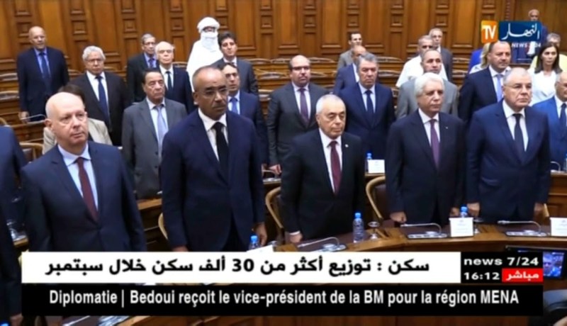 سياسة/ مسؤولون في عين الإعصار