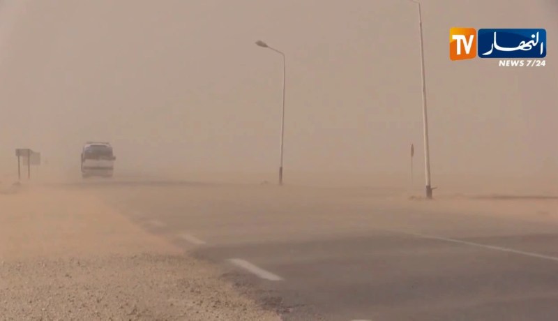 طقس: إستمرار هبوب رياح قوية على ولايتي إليزي وتمنراست اليوم