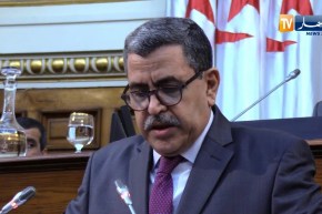 الوزير الأول يترأس إجتماعا مع الثلاثية لتقييم تداعيات كورونا هذا السبت