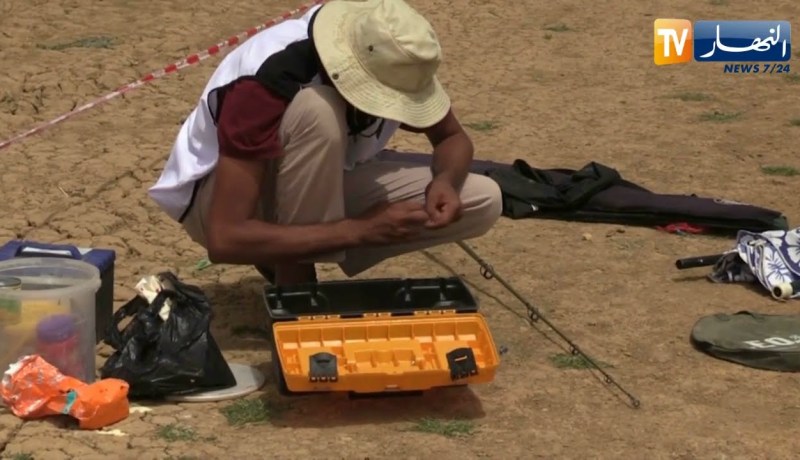 برج بوعريريج: مسابقة الصيد بالقصبة تجمع 50 متسابقا من ولايات مختلفة بعين زادة