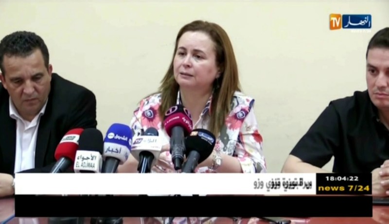 الأساتذة الإستشفائيون الجامعيون يجمدون الإضراب إلى غاية الدخول الجامعي المقبل