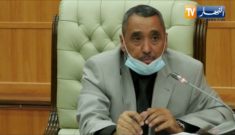 تبسة: الوالي .. تشديد الإجراءات ضروري للحفاظ على صحة المواطن من كوفيد 19