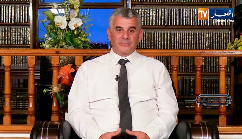 نور المعرفة:  القرآن والعلم “لقرآن إذ تسموسني”