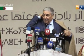 بن فليس لمواطني تيارت: “انا خوكم جيت نبكي معاكم على الجزائر.. ولازم نجيبو الحلول”