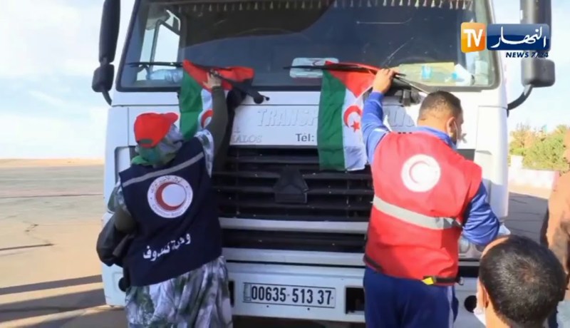 طائرتي شحن عسكرية لنقل مساعدات إنسانية لفائدة الشعب الصحراوي تصل إلى مطار تندوف