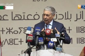 بن فليس: “جئت خادما للشعب الجزائري.. وكلمة فخامة بهدلت بينا قدام العالم”