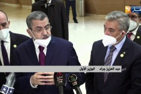 “الوزير الأول :” سنقوم بعصرنة الوسائل لقمع التهريب ومراقبة المفسدين