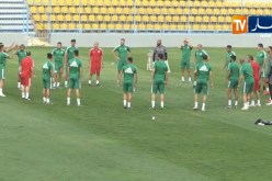تدريبات الخضر تحضيرا للقاء النهائي تحت أجواء بهيجة يصنعها الأنصار