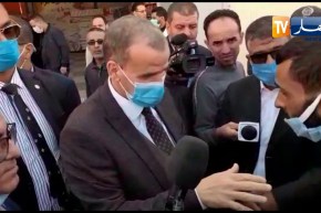 “وزير التجارة لمواطن ..”بلا مايكون عندك محل أخدم في الشريطة بالسجل التجاري المتنقل