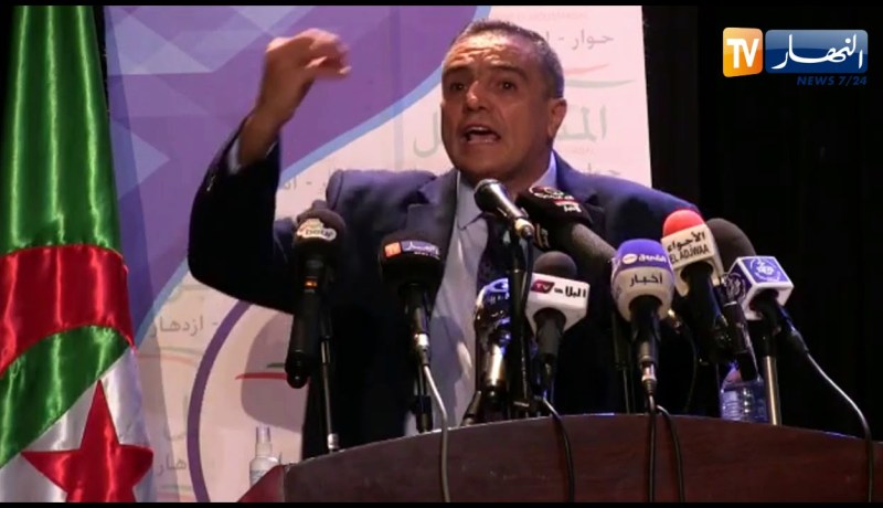 بلعيد: جبهة المستقبل تقول نعم للدستور وتدعو الشعب الجزائري إلى بناء جدار وطني قوي