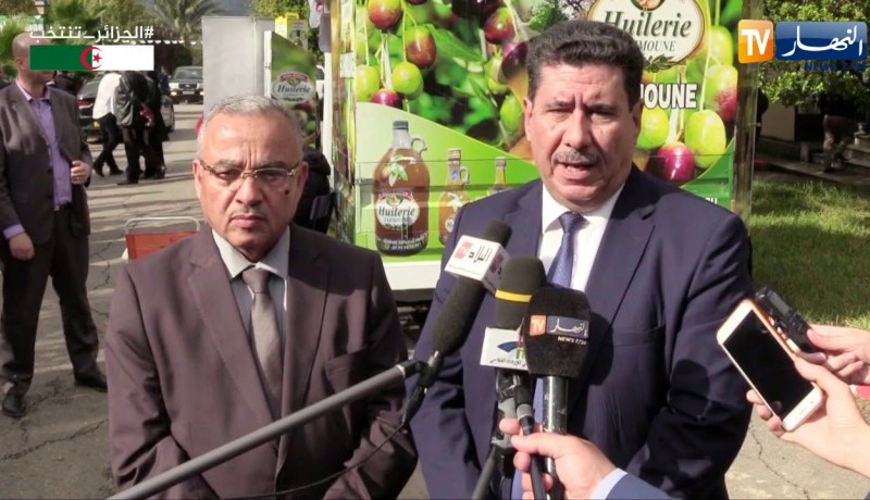 وزير الفلاحة بتيزي وزو :” سنقوم بترقية تصدير زيت الزيتون”