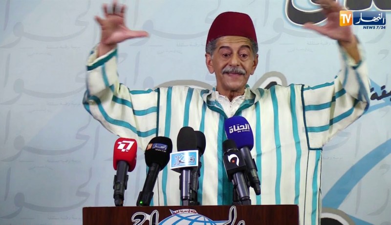 صالح أوقروت : ” الرايس قورصو كان عندنا  مشكل فيه مع الترجمة للدّارجة !! “