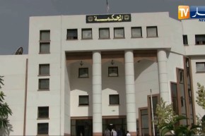 سطيف: توقيـ.ـف 08 أشخاص بتهمـ.ـة الإشادة بالأعمال الإرهابيـ.ـة لحركة رشـ.ـاد