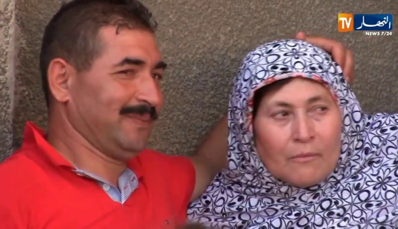 “الشلف: النهارفي منزل عائلة شهيد الواجب مصطفى زناندة ..”وليدنا شهيد ومات على حب البلاد