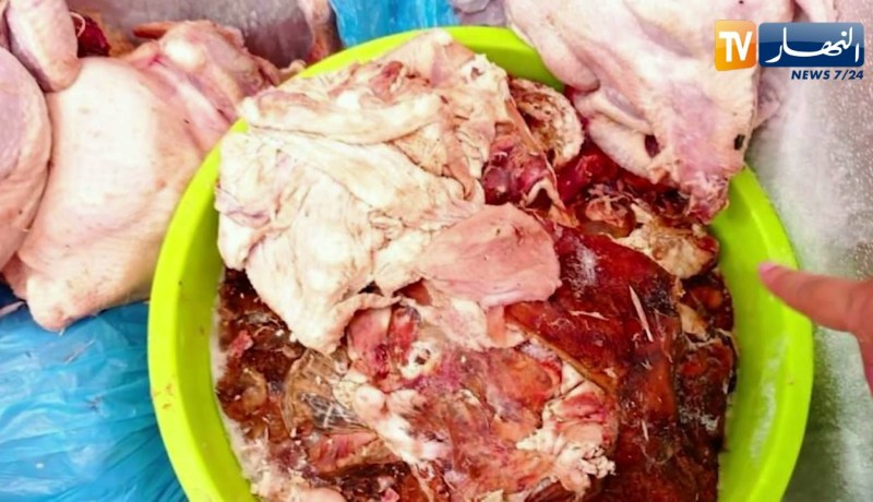 سيدي بلعباس: حجـ.ـز كمية معتبرة من لحوم وأحشاء دجاج فاسـ.ـدة
