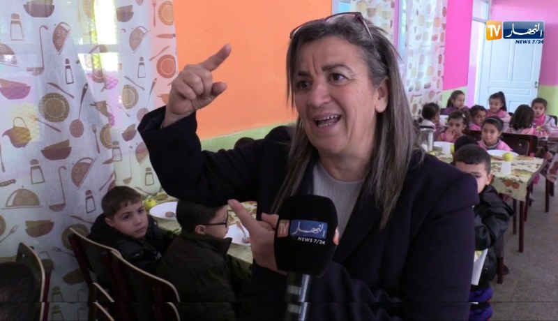 تربية/ بسكويت..عصائر وحلويات…لمجة التلاميذ غير صحية