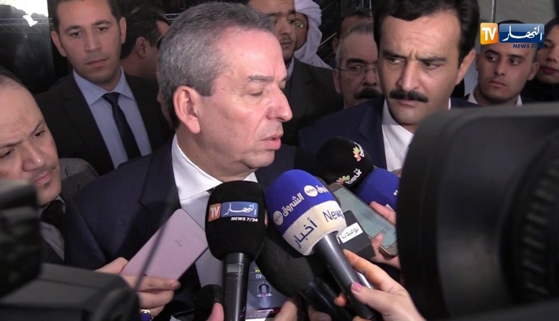 سياسة: عمارة بن يونس يرفض التعليق على مبادرة غول و مقري