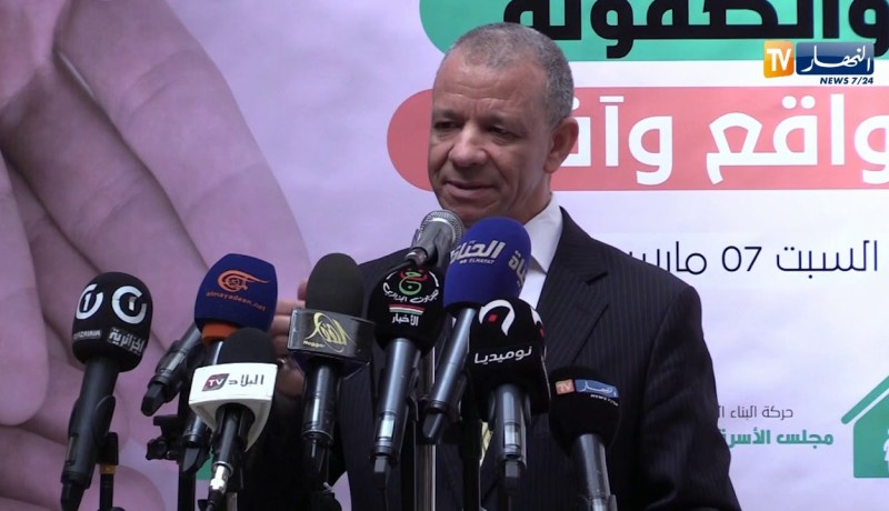 بن قرينة: “الأيام النوفمبرية رمز الثبات والوحدة..ونحن دائما أوفياء لها ولشهدائها”