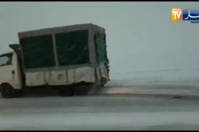 شاهد.. تساقط الثلوج يصنع مشاهد رائعة في ولاية سطيف ☃☃