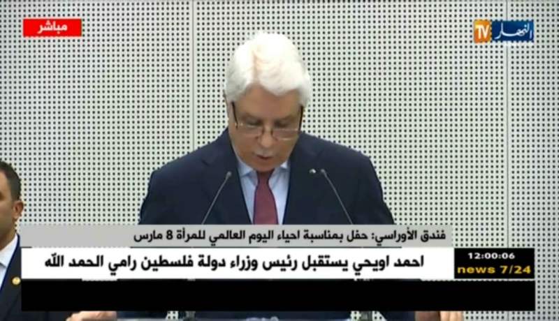 الرئيس بوتفليقة/ “يحق للجزائر الفخر بما حققته المرأة من مكتسبات و مكانة داخل المجتمع”
