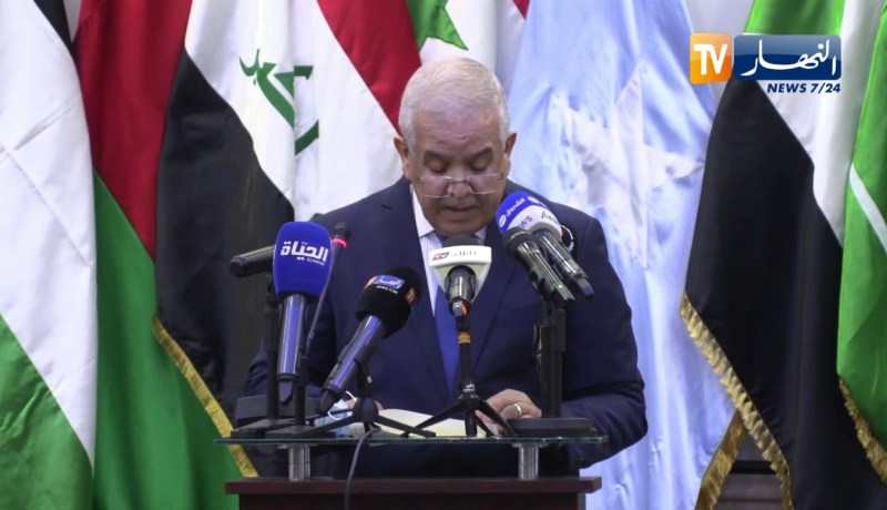 وزير الداخلية و المدير العام للأمن الوطني يشرفان على الإحتفال بيوم الشرطة العربية