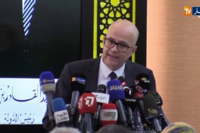 وزير العمل: “تعديل قانون 08/08 يسمح بتسهيل وتقليص مدة إسترجاع الديون”