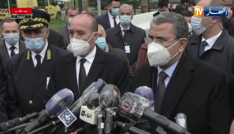 الوزير الأول: الجزائر  بلد كبير شاسع، ولهذا السلطات تأخذ على عاتقها إقامة بنى تحتية