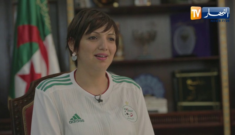 وزيرة الثقافة: لا أضيع مباريات المنتخب ومباراة الربع النهائي شاهدتها خلال زيارة عمل إلى قسنطينة